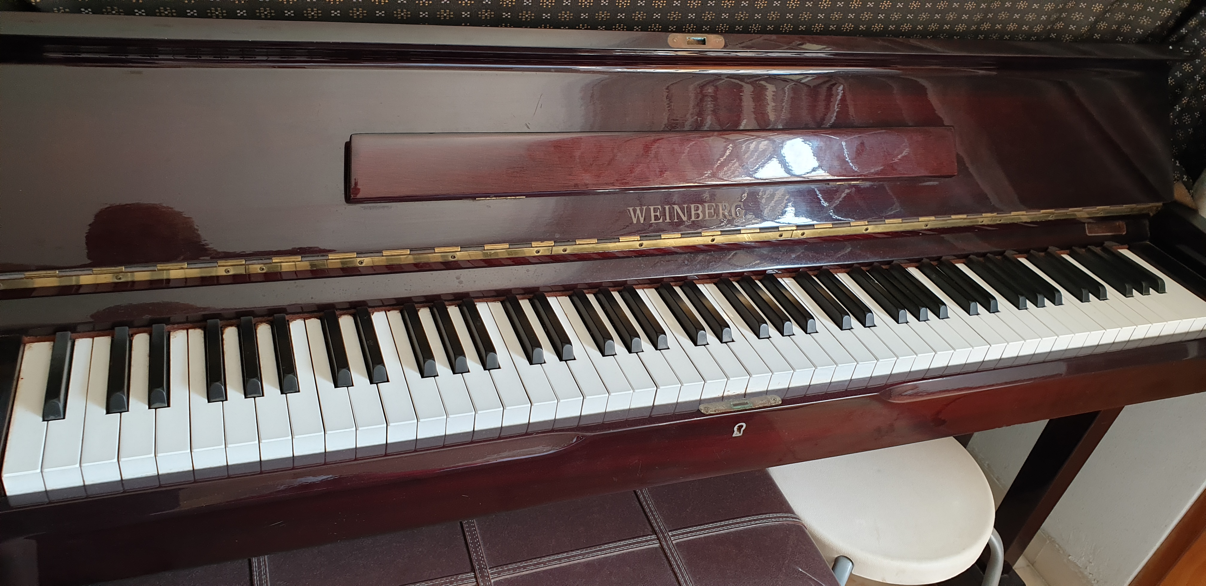 Weinberg piano deals price